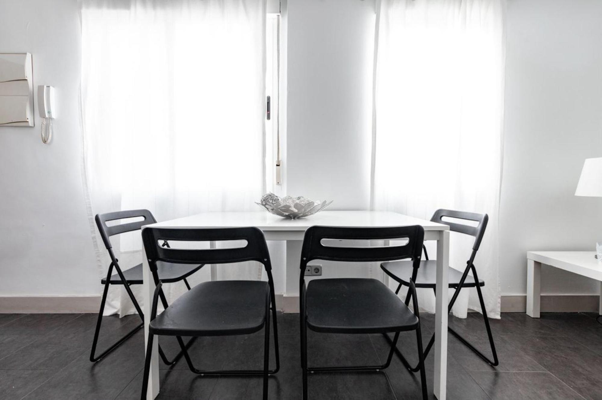 Appartamento Holidays2malaga Cruz Rooftop Terrace *